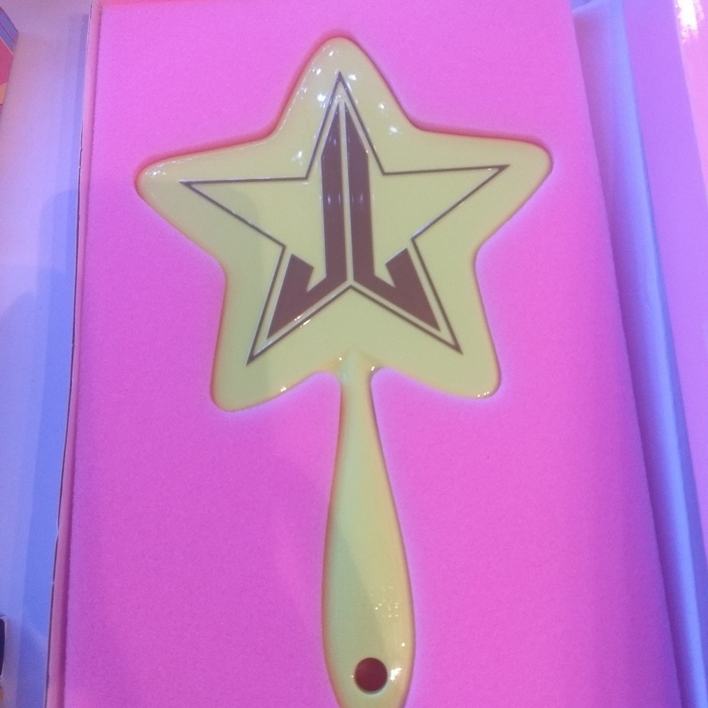 Jeffree Star mirror